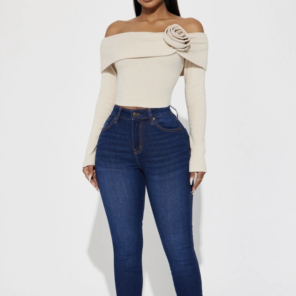 Fashion Nova Skinny Stretchy Jeans
